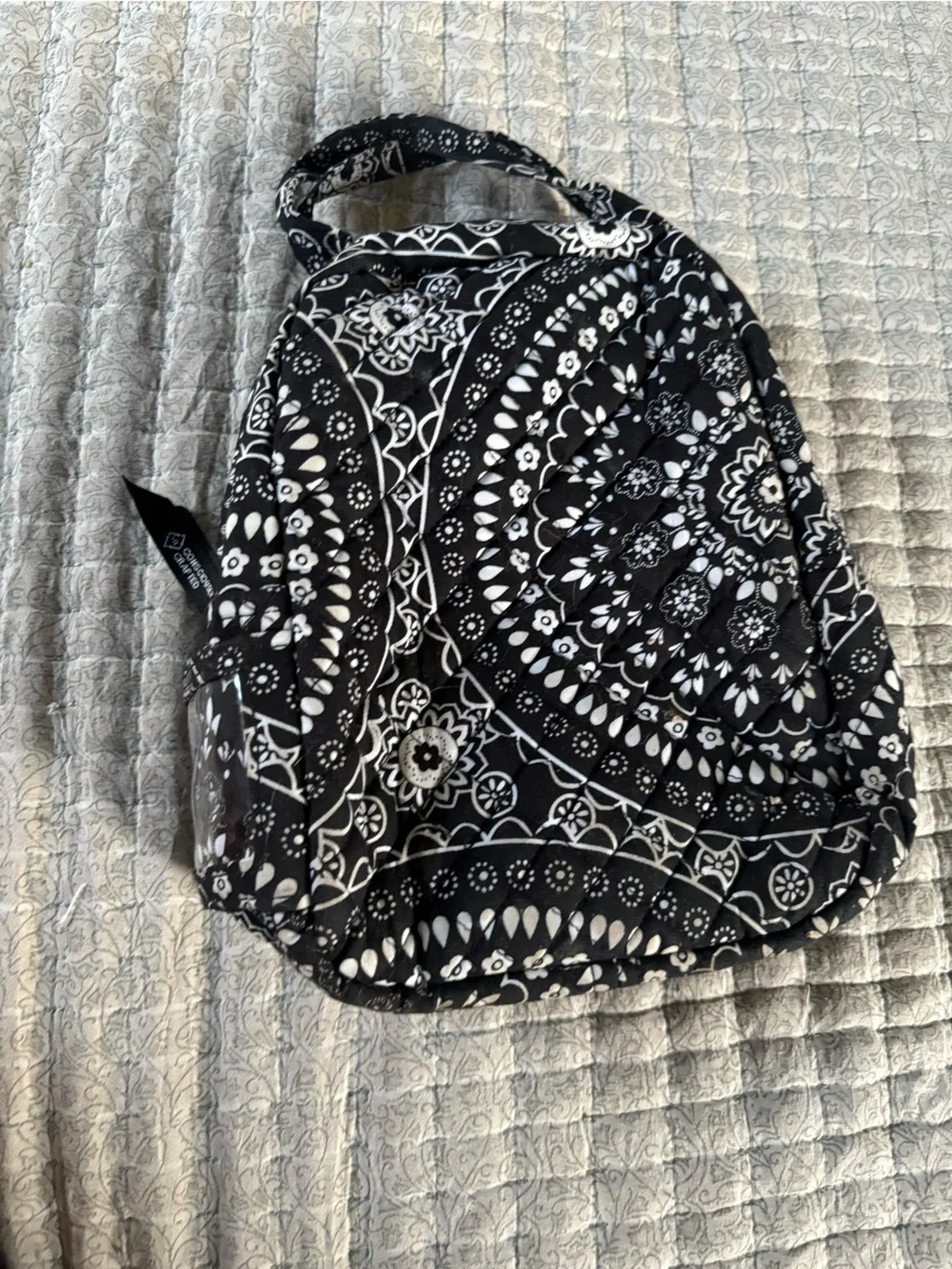 Vera Bradley compact vera